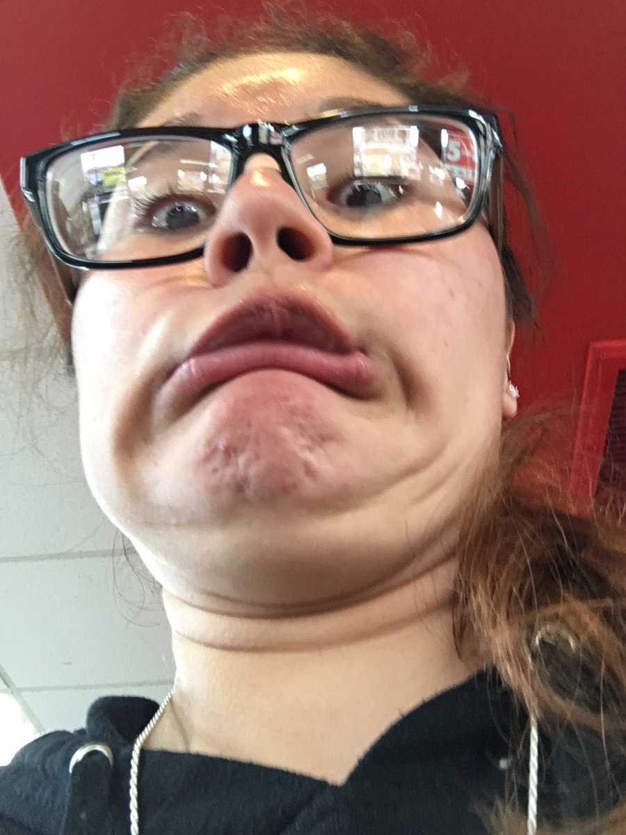 jpobedinsky's tweet photo. Just at #BurgerKing @BurgerKing https://t.co/wH1KY45Psj