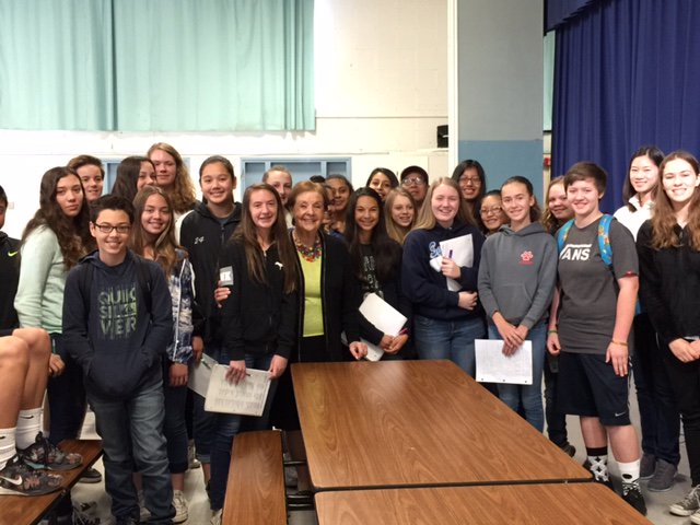 SequoiaMSGiants's tweet photo. Thanks again to Marion Blumentahl Lazan for her great message of #perseverance #faith #Determiniation with @mrkhoney https://t.co/wtbr8NN6YK