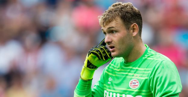 sambaars8's tweet photo. MIJN NAAM IS ZOET!!! JEROEN ZOET! ! 💪⚽👊👊👊👊 @PSV #ATLETIPSV https://t.co/CKFEk2AuMj