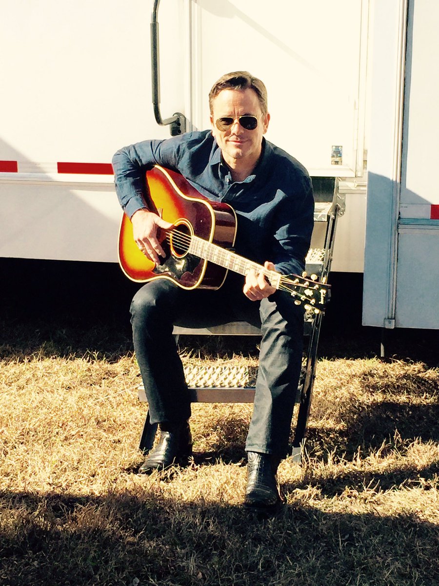 brideymcg's tweet photo. #NashvilleWedding #groom #nottheweddingsinger #IDo https://t.co/QPU5UndUKv