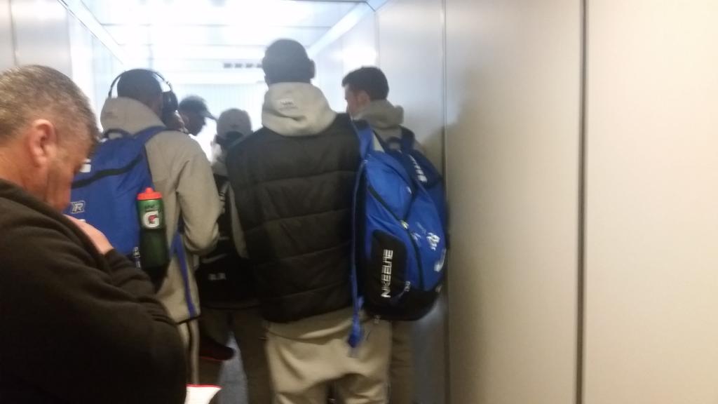 tmubold's tweet image. MBB: Boarding the plane to YVR and the #CISFinal8! #WeRRams