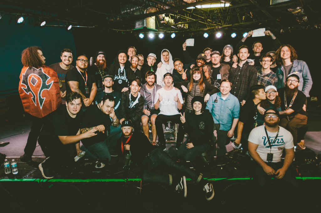 dereksteez tweet picture