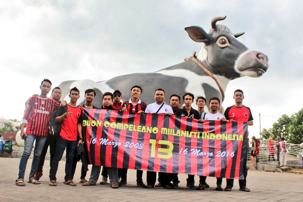 MIbasisBoyolali's tweet photo. Ucapan Selamat Ulang Tahun Milanisti Indonesia 13 dari Milanisti se Solo Raya @GOAL_ID #mi13 #forzaMilan #forzaMi https://t.co/c6tj6zO1xU