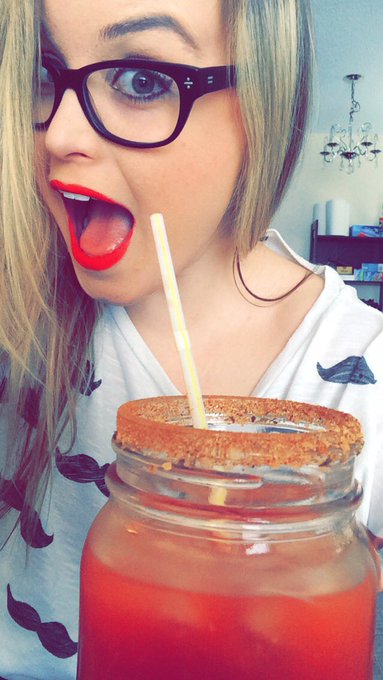On MFC now with an extra spicy Caesar. That means I'm extra happy Nicole! https://t.co/YTeljKbmk2 https://t<a href="/tag/onmfc"class="tags"><span>#onmfc</span></a>