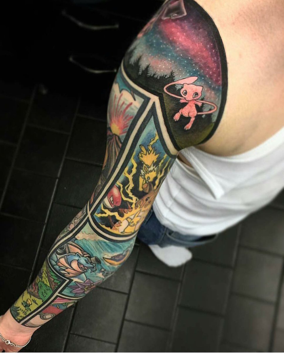 Artist: alexspookyfishtattoo (IG)