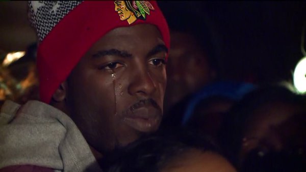TheSource's tweet photo. Father Of Murdered Tyshawn Lee Charged For Shooting Three People In Retaliation https://t.co/nTt5XpLmZ4 https://t.co/F7LsB78lt0