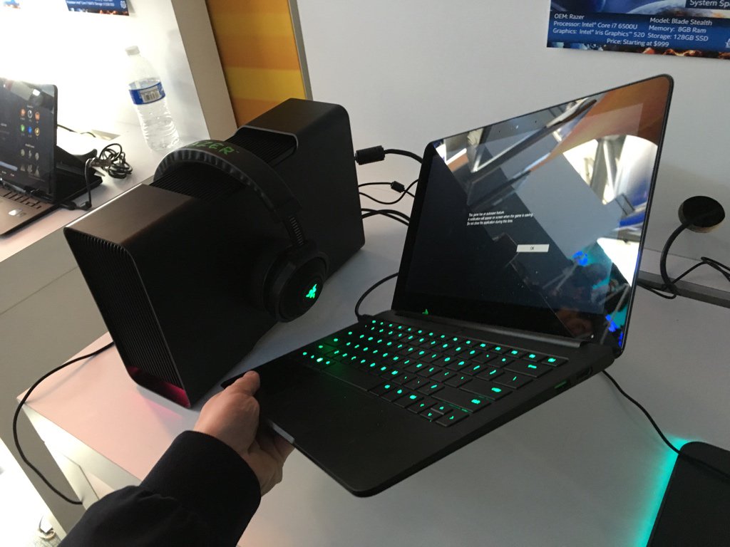 SeanWarton's tweet image. This @TeamRazer ultra book is beautiful. #intelgamedev