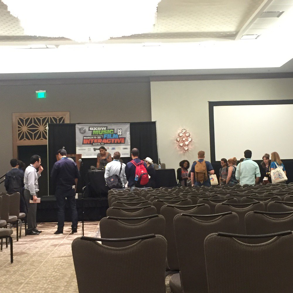 MariaFafard's tweet image. Fantastic session on #hackingbehavior for good! It&apos;s over now but the conversation goes on 😀! #sxsw #SXSWInteractive