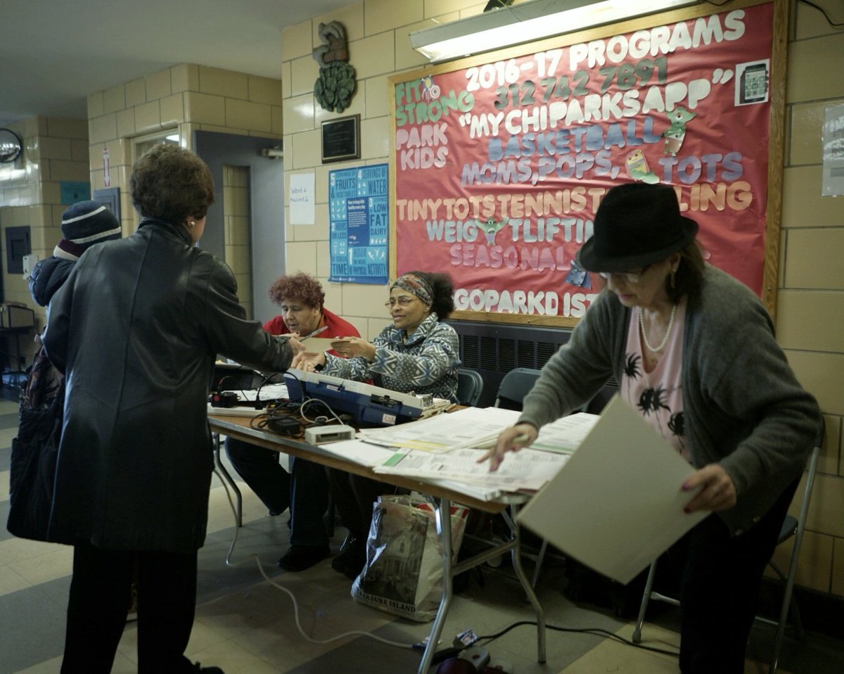 TalentedMsRiha's tweet image. #PrimaryDay #ChicagoVote #ChicagoVotes #PollingPlaces #politics #chicago #voting