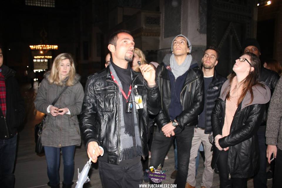 PubCrawlerzcom's tweet photo. Istanbul's Famous Pub Crawl #erasmus #istanbul #party #pubcrawl #turkey 
https://t.co/bsbR2vKb32 https://t.co/yHqKWVy8to