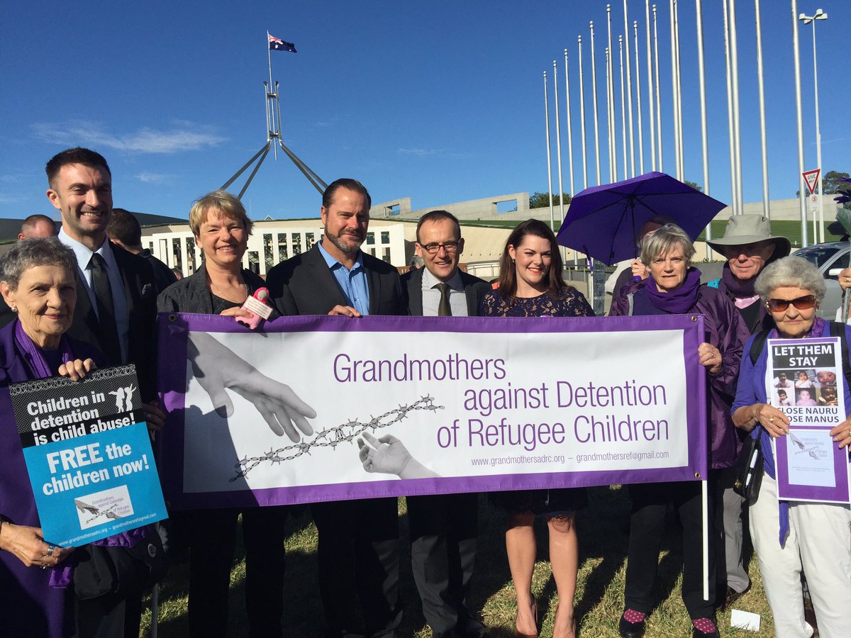 sarahinthesen8's tweet photo. Was wonderful to see so many grandmothers today at Parliament standing up for refugee families #LetThemStay https://t.co/sUhF75Lmwv