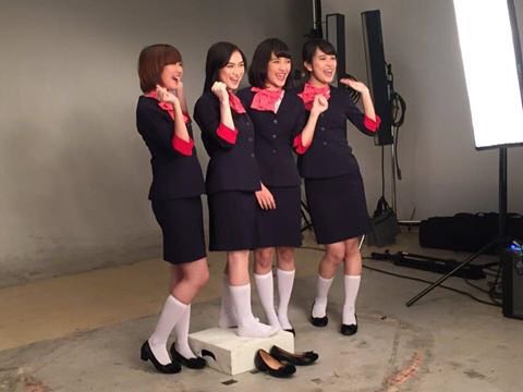 Yaudah gapapa. Jagan sedih sedih ya... Ketemu nanti di hs! #de