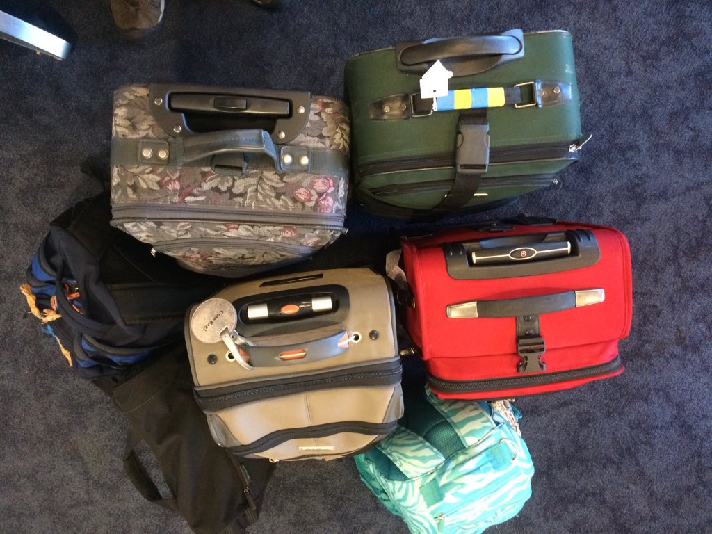 oneyearroadtrip's tweet photo. IN & MI here we come! Can't wait to share about r @oneyearroadtrip & the #GenerationOfGenerosity w/ schools! https://t.co/AXTlHlwyeu