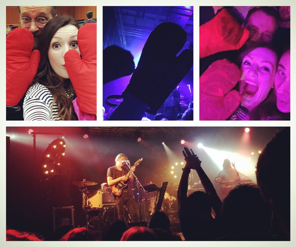 3atGirl's tweet photo. Awesome night seeing @halfmoonrun in Bristol, they were awesome! + Dad &amp; I got a mention #rockingtheovenglovemerch https://t.co/Gml5f4Pw7x