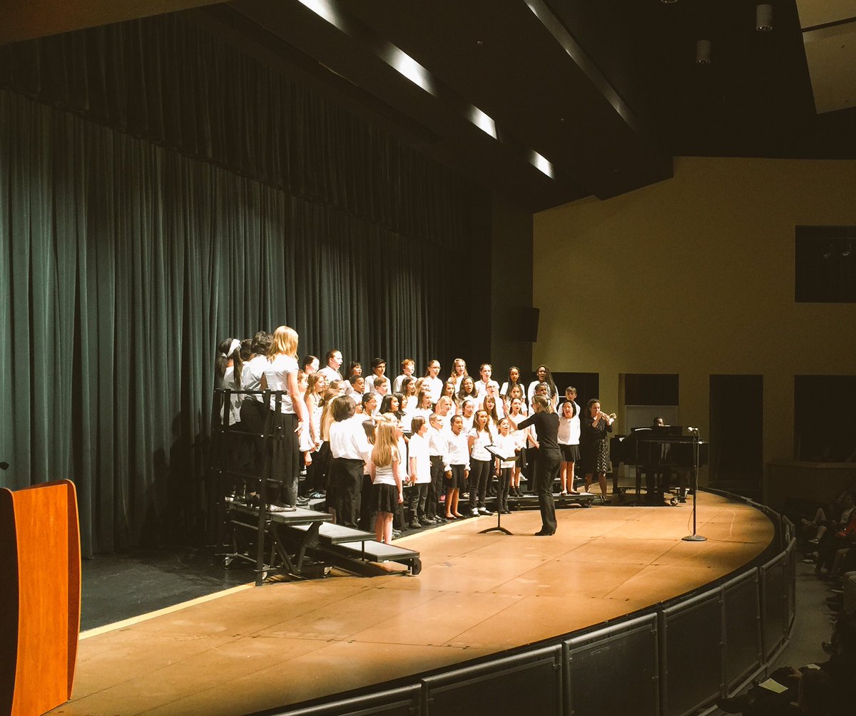 WburgMSBands's tweet image. Great APS Jr. Honors Concert! Proud of our students and @APSVirginia! @MrLaurieWMS @APSArts