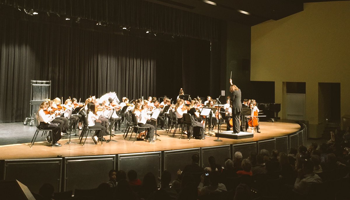 WburgMSBands's tweet image. Great APS Jr. Honors Concert! Proud of our students and @APSVirginia! @MrLaurieWMS @APSArts