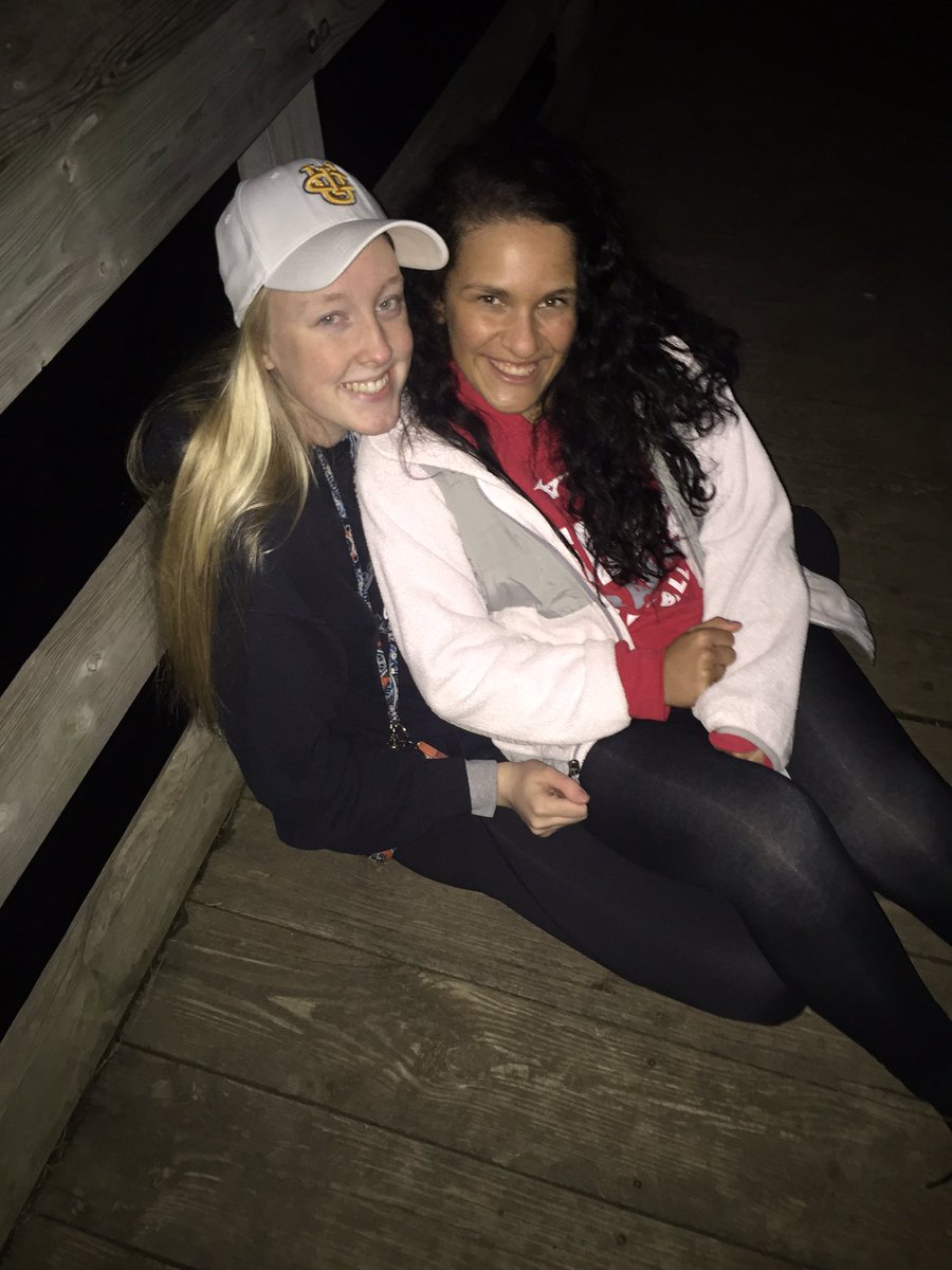 plhsfishingchix's tweet photo. Team Paddie is cuddling up after a tough day #walnut #muskrat #loudmouth 🐟🐟 https://t.co/sdUbgkxd4I