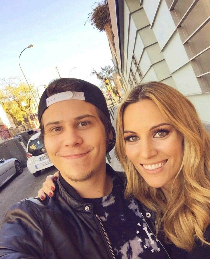 RubyDoblas29's tweet photo. Con Edurne :D https://t.co/h97ykgTnIr