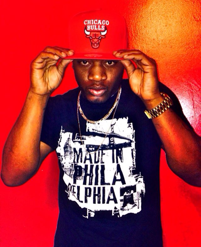 MRBMB215's tweet photo. WHAT MORE SHOULD I SAY ‼️💯💯💯💯🔥🔥🔥🔥🔥 #MRBMB 💵 #BMB 💰 #TROUBLE_N_INK 🎼🎶 #MADEINPHILLY ✔️ https://t.co/Aw5xMQf6oV