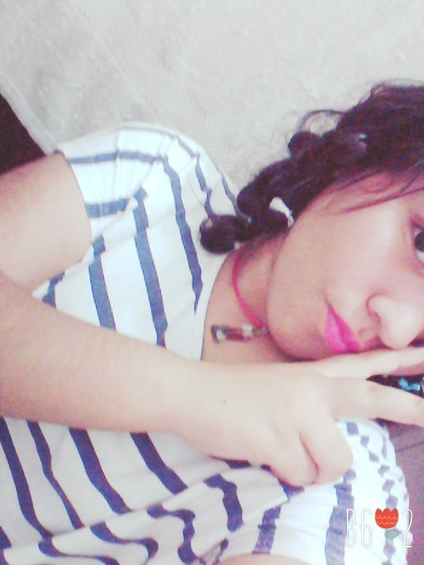 Neirelys18's tweet photo. Maria moñitos😂
#SiguemeYTeSigoAlInstante https://t.co/TvwgKnoyCx