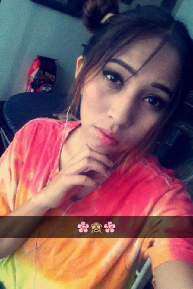 CupcakesWCherry's tweet photo. Was feeling cute today so I put my hair up into cute twin buns😜 
#Kawaii #CuteStoner 😘 #StayHigh 💨🍁👌 https://t.co/APyqqLNSrU