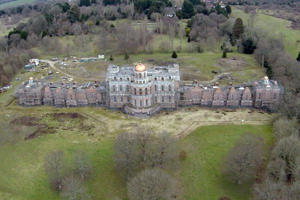 brightonargus's tweet photo. £40m palace falling into disrepair could be left to fall into ruin - https://t.co/Me6UzFRr4X https://t.co/CYjBfFSu1t