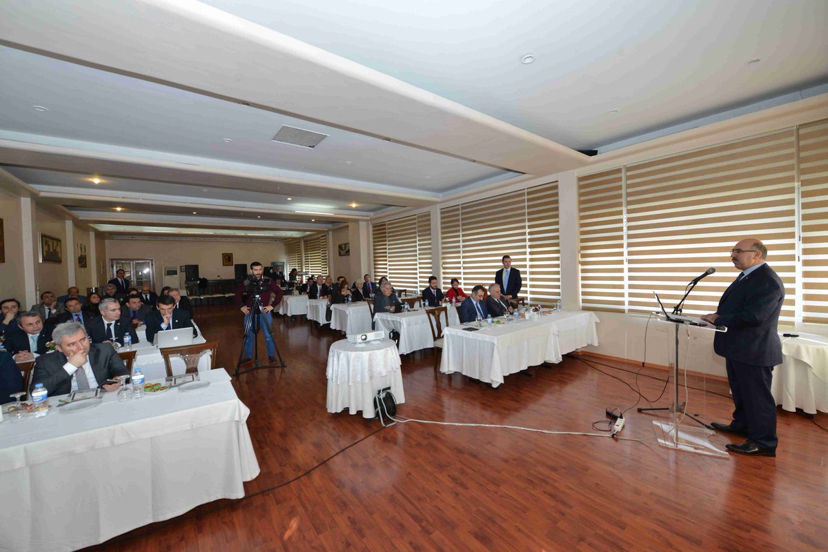 ergunyolcu's tweet photo. İstanbul Üniversitesi İyiUygulamaÖrnekleri ve GelecekVizyonu Çalıştayı-4 başladı.Baltalimanındayız. @RektorMahmutAk https://t.co/qRbu3h3ChS
