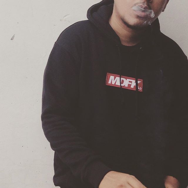 MDFK embroidery box logo pullover hoodie. idr 230.000 order 081806008668 or line mdfkstore