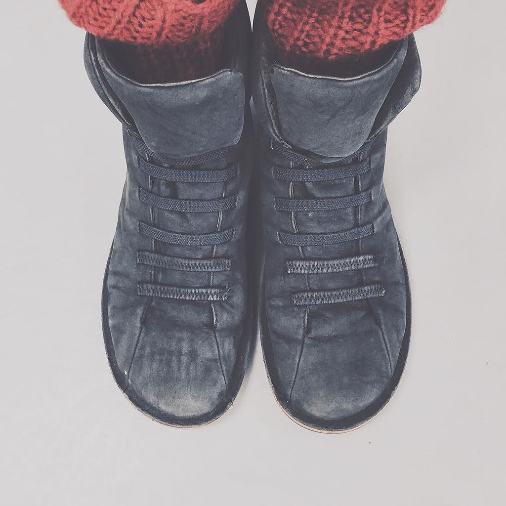 NeoBallet's tweet photo. Before and after class feet #feet #neoballet #ballet #london #camper #whoolsocks  #dance #… https://t.co/byu0kRqPT3 https://t.co/NcqxnEOXGc