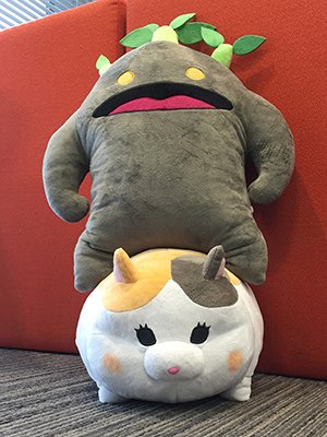 Final Fantasy Xiv Ff14 Twitterren 皆さんからの熱いご要望をいただき 2つのぬいぐるみクッションの商品化が決定 本日より先行販売を開始しましたので 詳しくは開発ブログをご覧ください T Co Tcbvnaw5fp Ff14 T Co Wqe7psln5o Twitter