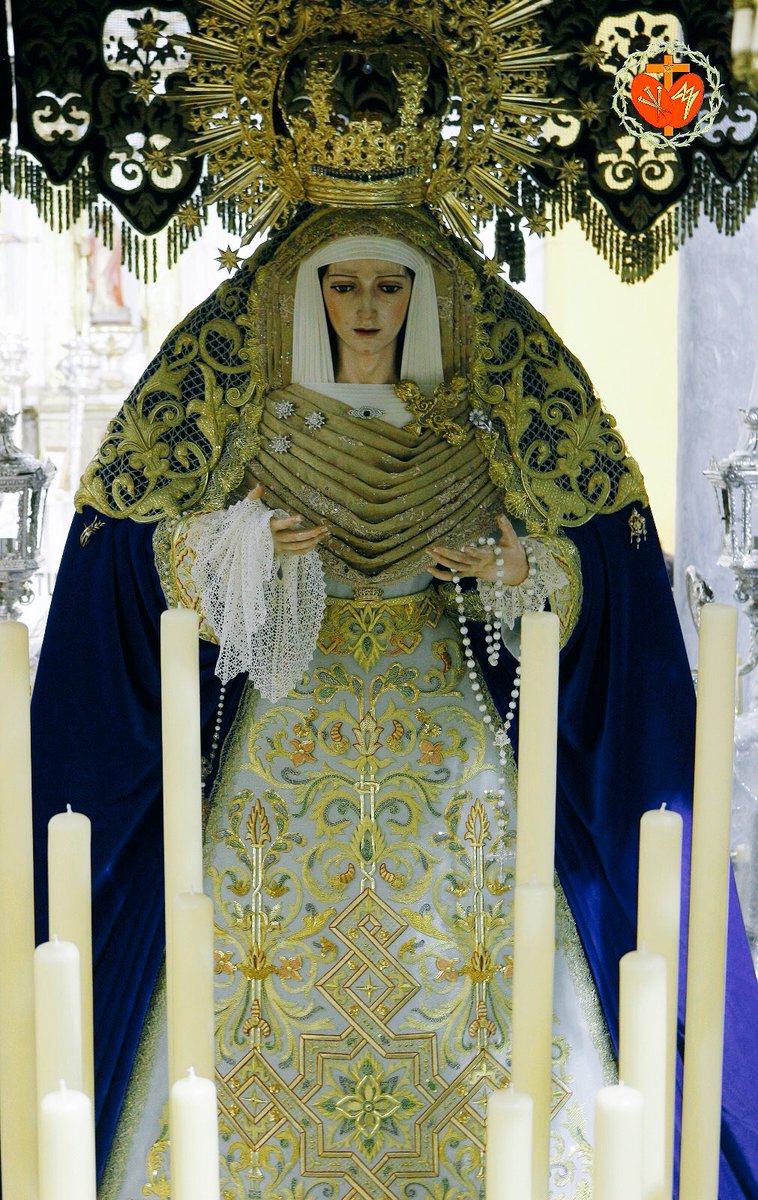 María Santísima de la Estrella vestida de Reina para este Jueves Santo  <a href="/elbarcodemaria/">El Barco de María</a>