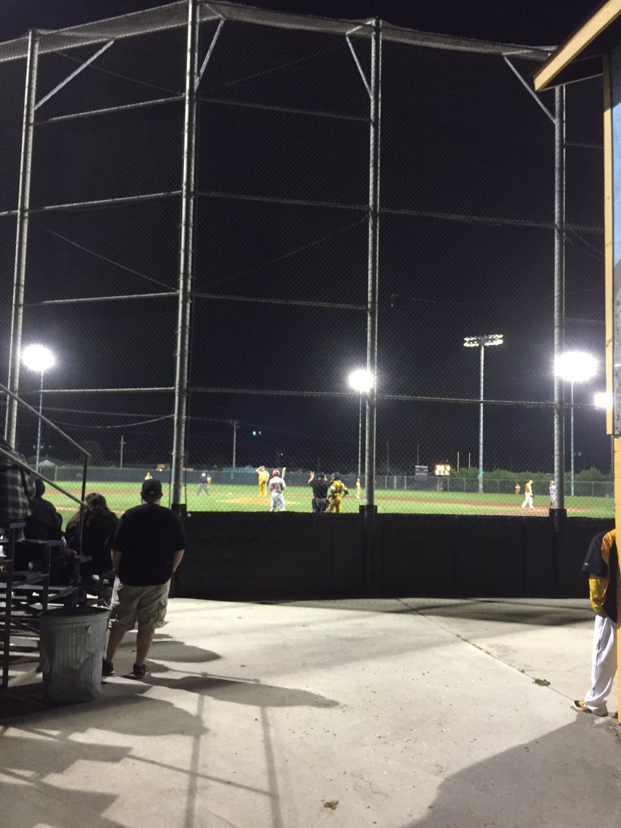 Catz baseball trails Hollister 0-4 after 6 innings.