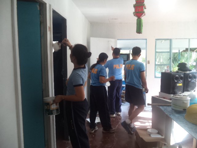 mogpog1's tweet photo. Oplan Linis &amp; Hilamos of PCP 1 @MarinduquePCR @pnpdpcr @PRO4B_MIMAROPA https://t.co/8NfTmbCs3E