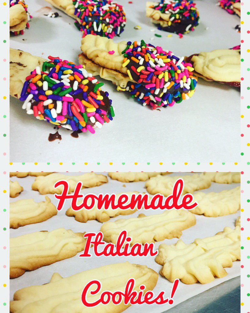 Homemade Italian Cookies now available in our New Italian Market!!🇮🇹