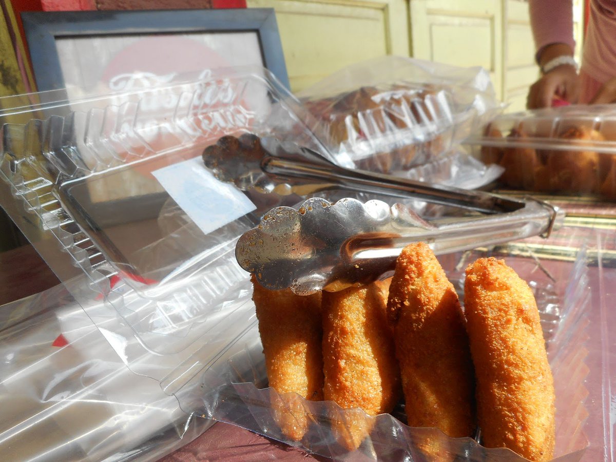 Risoles Mbak aisenak banget untuk kudapan siang siang gini, yuk di order #onlymedan
goo.gl/UhQB1J