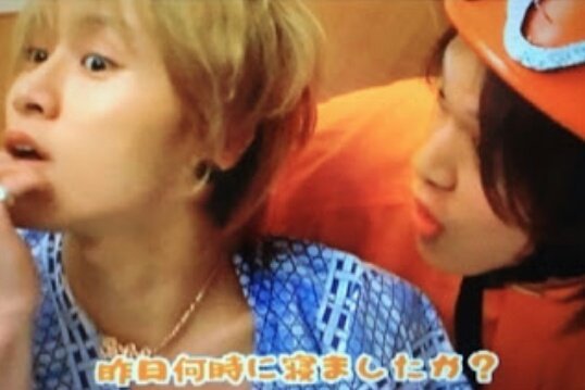 uminonaka_ysd's tweet photo. .

ぐもに ~~ , 寝坊デス . 
返事夜中返シます ゴメン .

絡みナイ人も取り敢えず押せばエエと思イます .

こんなふーに大好きナ メンバーに
起こされたいモノですﾈ . 

#RTした人１日ヘッダーにする 

. https://t.co/uhrTuGYvvW