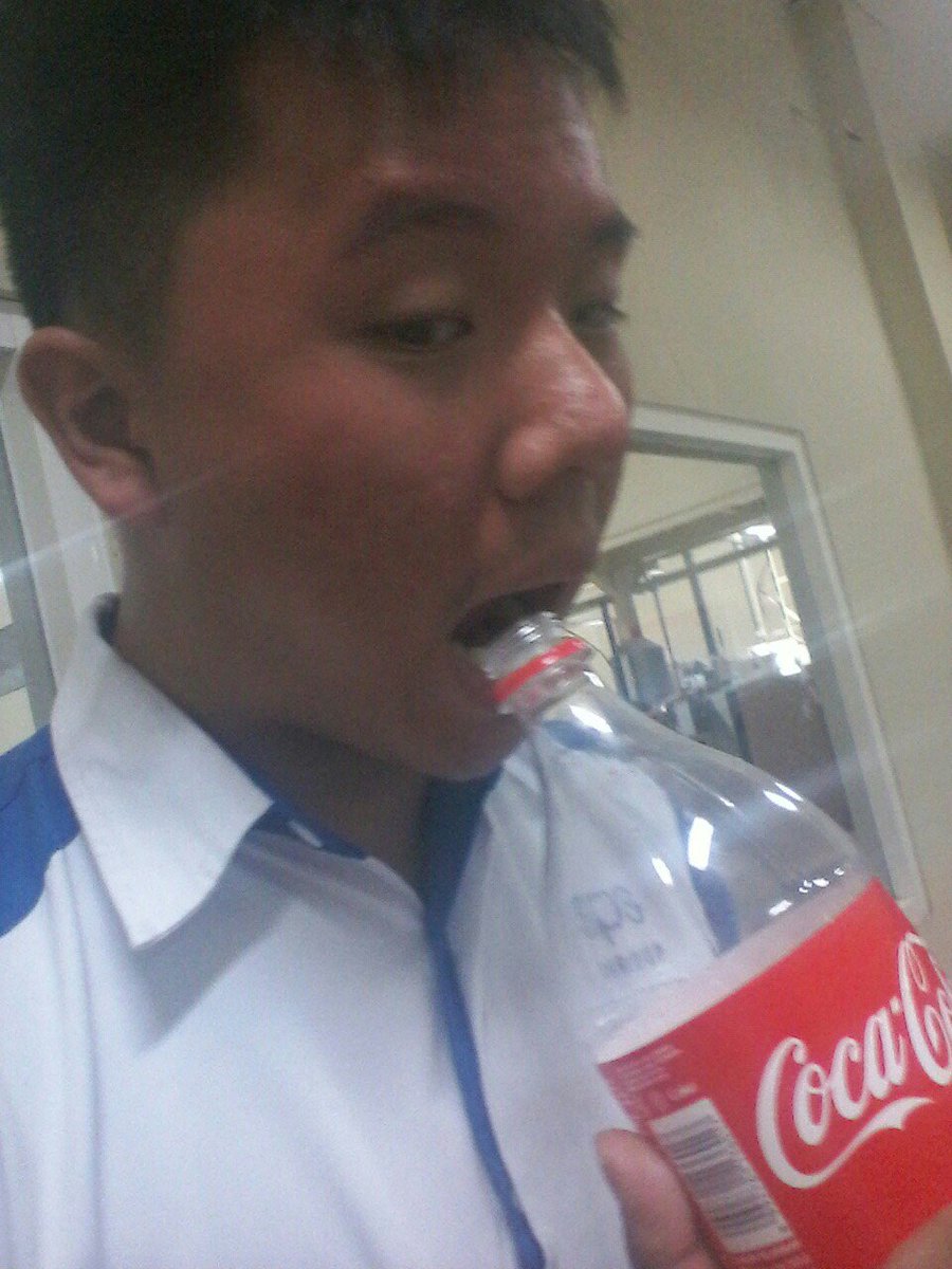ferdilin's tweet photo. segerrrr https://t.co/skiUdF6JHn
