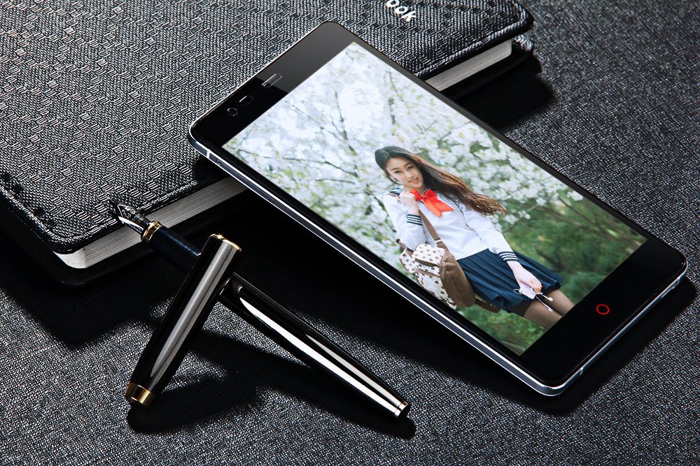 GBsmartphone's tweet photo. #ZTE #Nubia Z7 4G Phablet 
Here>>https://t.co/LTdZuBvRWk https://t.co/XyGo27TWlH