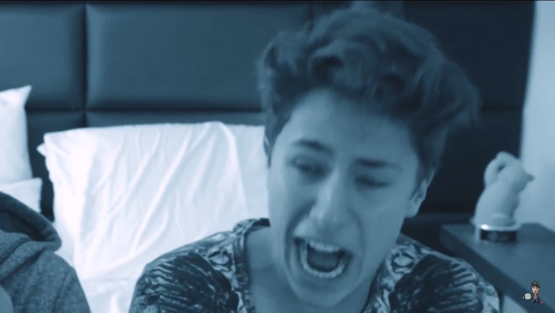 DianaRodril's tweet photo. @ElJuanpaZurita  el mejor vídeo 😂😍✌🏼️ https://t.co/fIoXDn5Bez