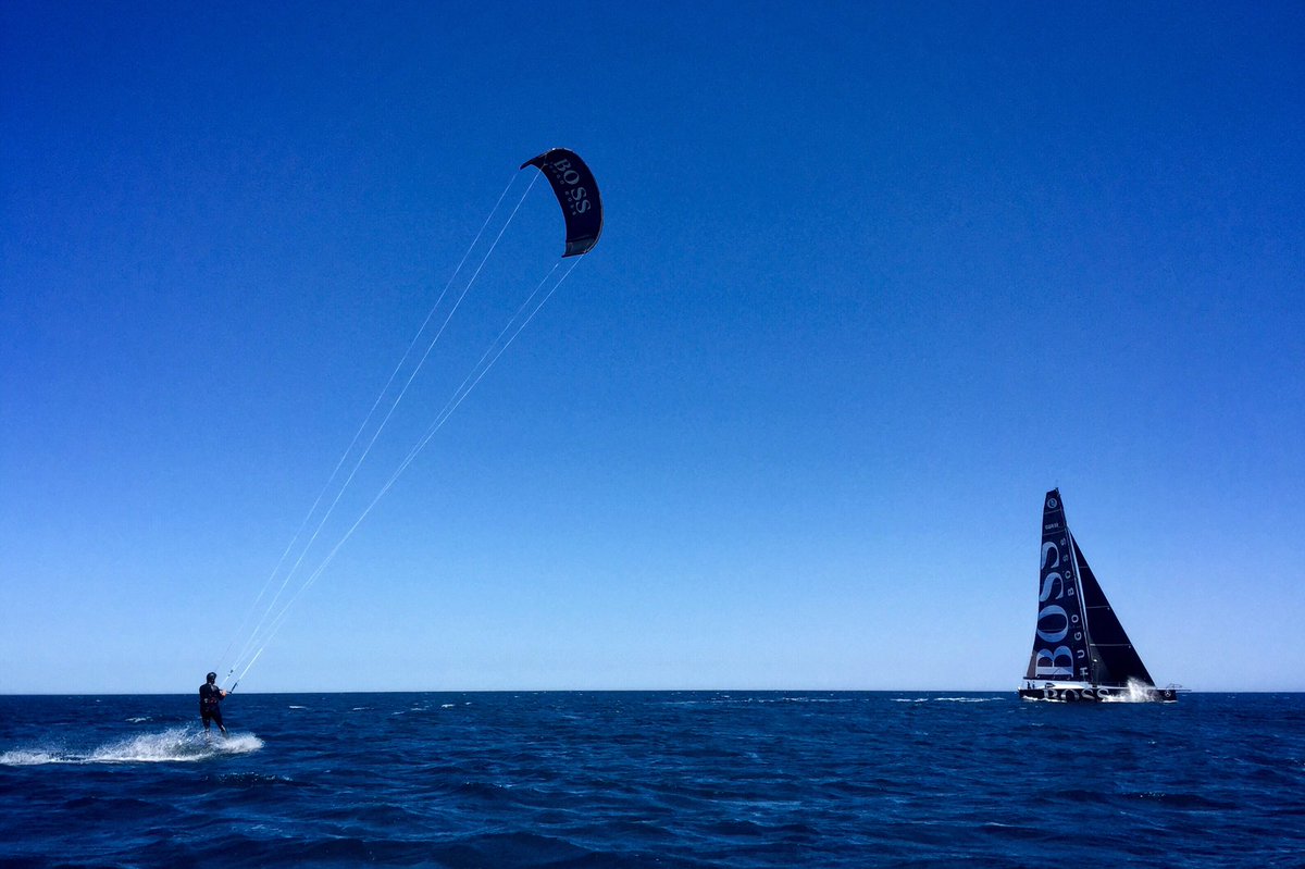 One of the coolest feats I've ever seen let alone film <a href="/HUGOBOSS/">HUGO BOSS Corporate</a> <a href="/MercedesBenz/">Mercedes-Benz</a> youtube.com/watch?v=J1qOxr…