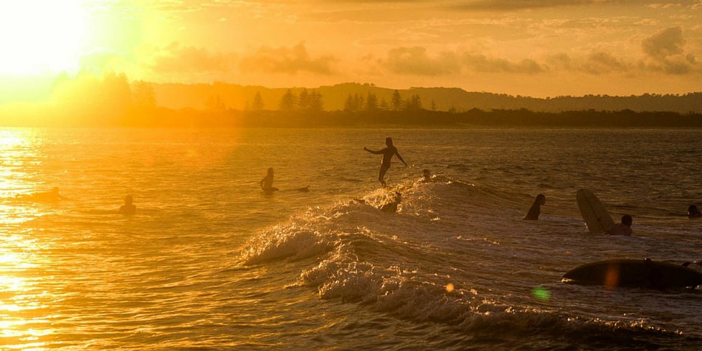 Elements of Byron tweet media