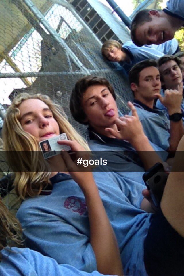 brunt_cody's tweet photo. #wholesquadgoals https://t.co/K4a9s3gOtG