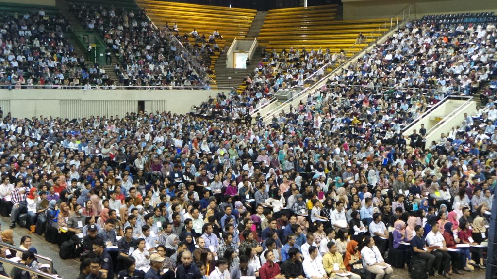 DickyRinaldo's tweet image. RT netmediatama: Peserta psikotest batch II #MDPIV_NET sudah memenuhi ruangan dan bersiap untuk mengikuti tes sian…