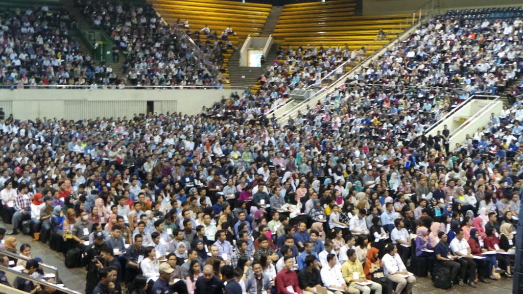 DickyRinaldo's tweet image. RT netmediatama: Peserta psikotest batch II #MDPIV_NET sudah memenuhi ruangan dan bersiap untuk mengikuti tes sian…