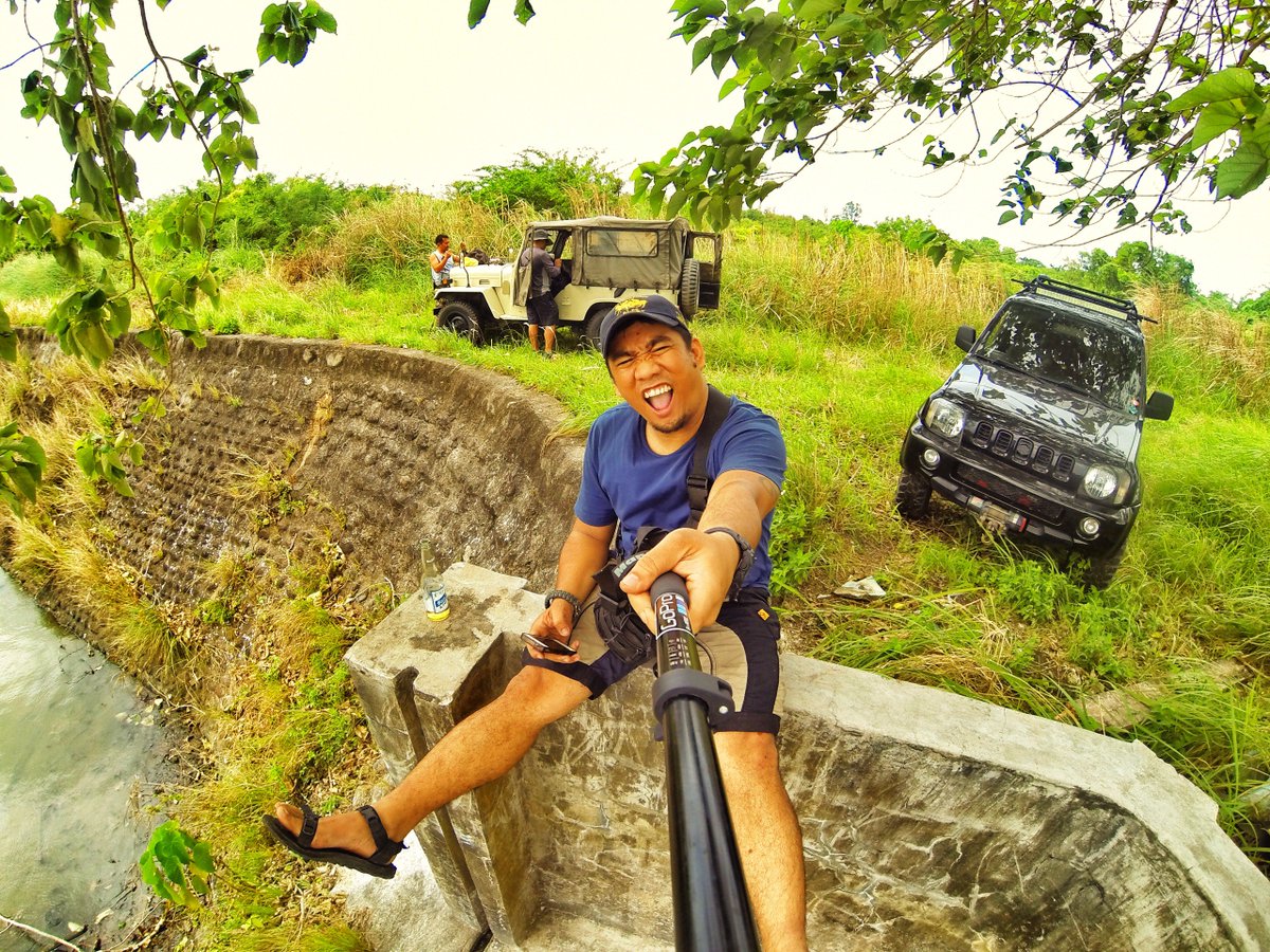 dinocas8's tweet photo. Bonding with bros. #fishing #goprolife #Go_pro https://t.co/otdKXpc7aw