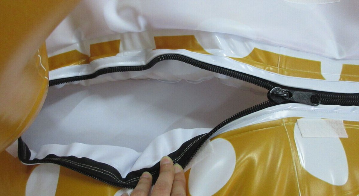 Hongyi5Eva's tweet photo. double layered inflatable deer costume,more details,hongyi5@hongyitoy.com https://t.co/TuhJuqtMv8