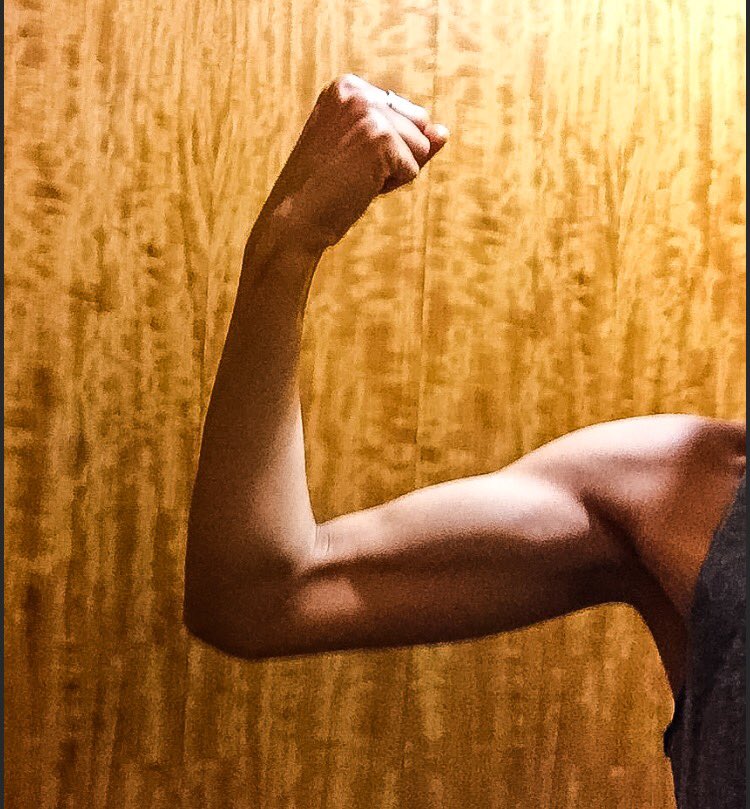 _Carmen_Fitness's tweet photo. My humps #HumpDay #HumpDayMotivation #WorkOut #WorkOutDONE #GirlGains #TrainMeanGetLean #GirlsWhoLift #WorkOutAddict https://t.co/0wsx41s3dc