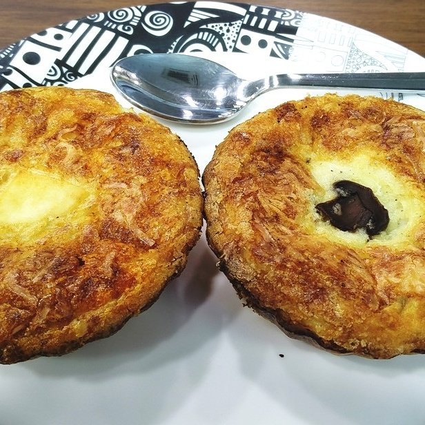 PrityPoddar's tweet photo. #TandooriPaneer #Quiche &amp; #MushroomCheese Quiche @ #Cremecup.in #Kolkata #India☺
Www.facebook. com/vegfoodandreviews https://t.co/FFM0Q65sHo