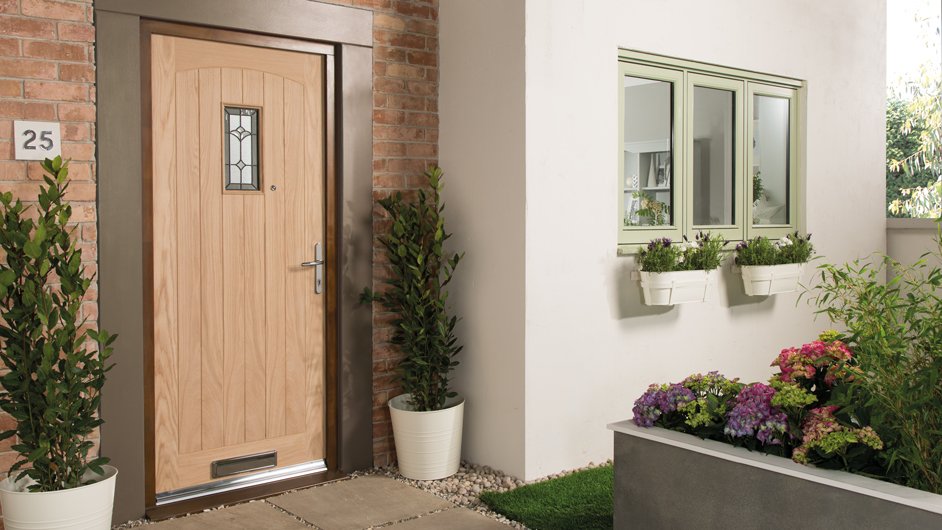 windowlines's tweet photo. Keep the cold out and design your #upvcfrontdoor today! https://t.co/4IFPPrgo4Z #homeimprovements https://t.co/xww6sArwzI