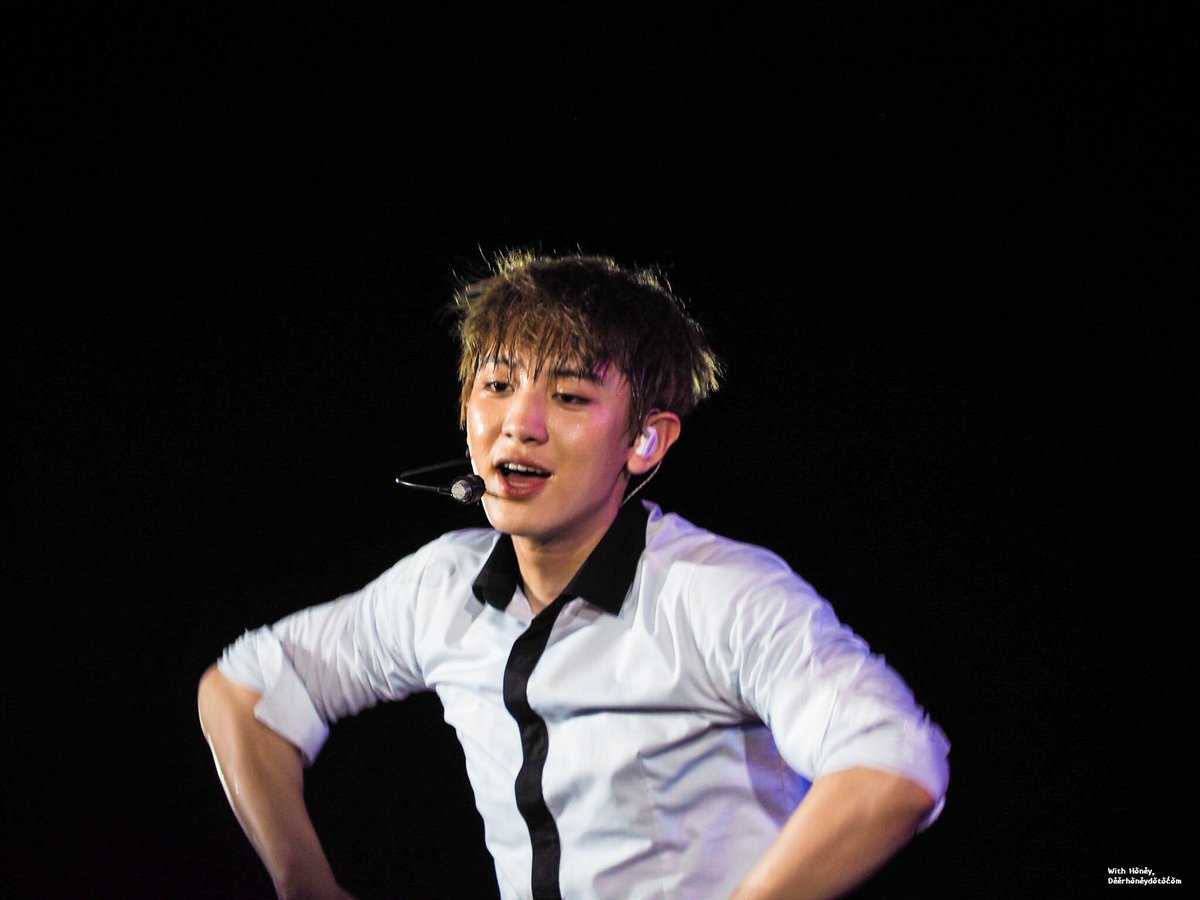 deerhoneydotcom's tweet photo. [HQ] 160312 TEL in MSIA #Chanyeol #찬열 #parkchanyeol #EXOluXioninMalaysia https://t.co/qHG5GEMA76